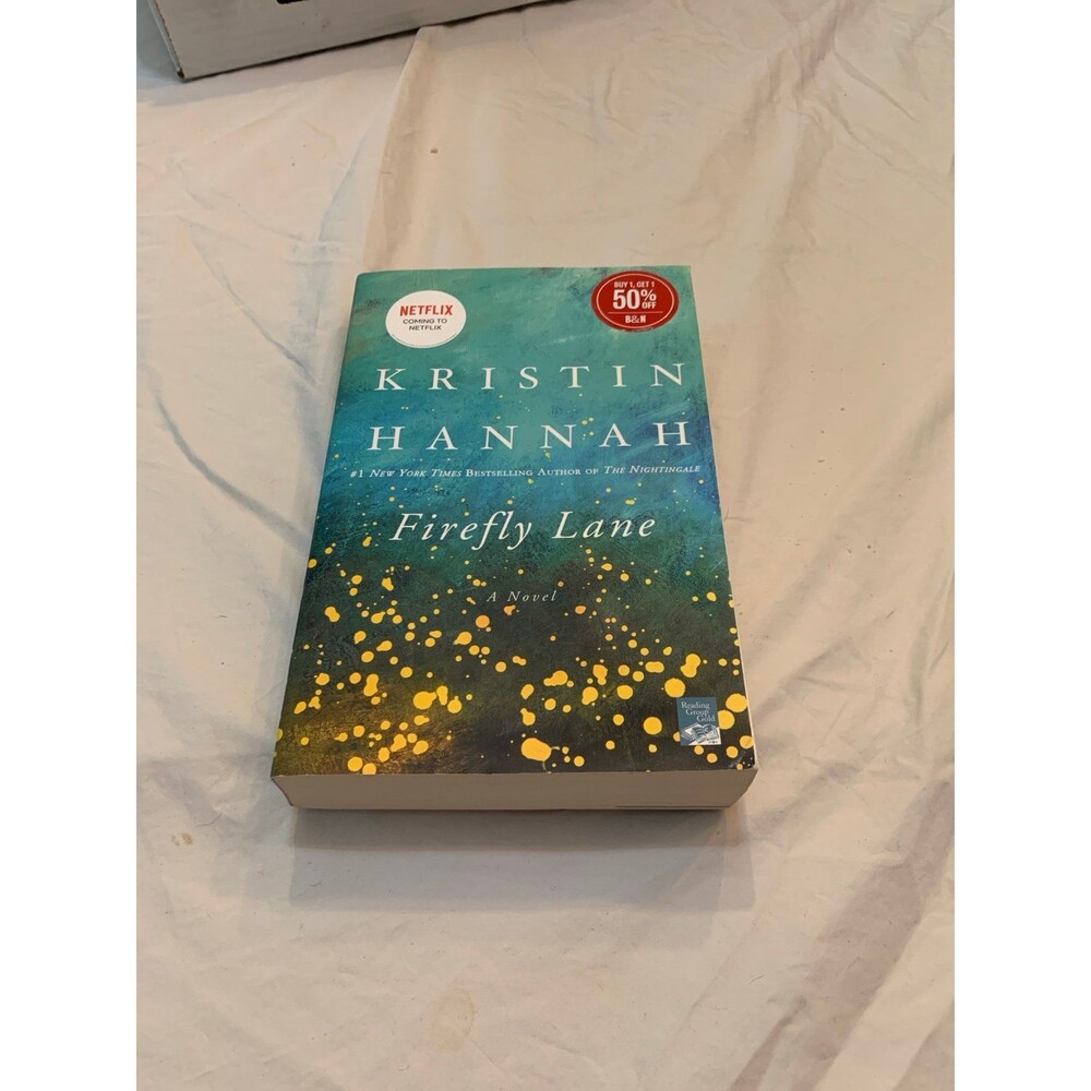 Firefly Lane – Kristin Hannah (Paperback)